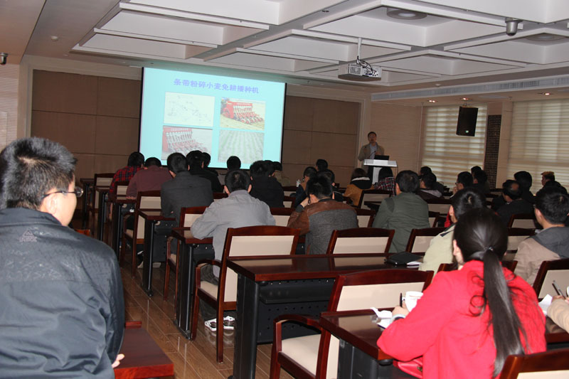 李洪文教授走进机电学院学术大讲堂做学术报告